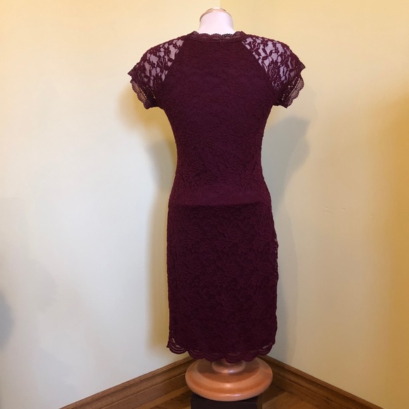 Women's Cocktail Dress - Picture 2 of 3